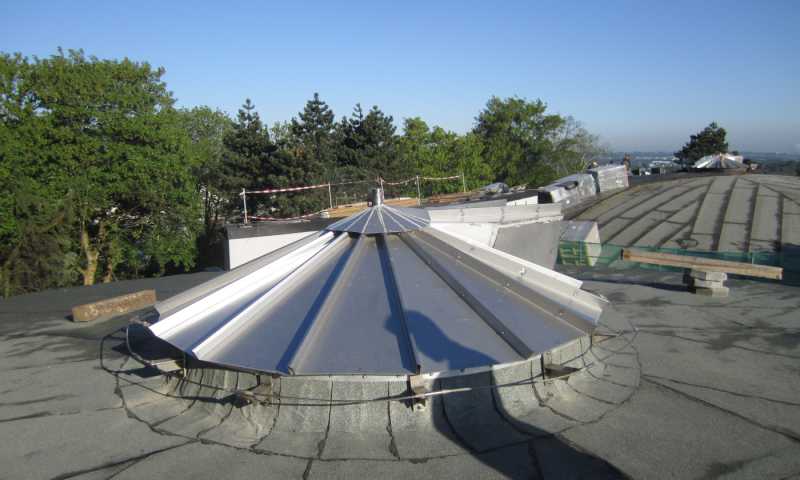 Abbildung Verzinkte Dachkuppelabdeckung
